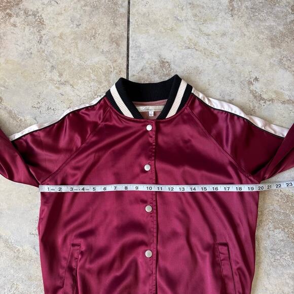Lovers + Friends Revolve Nomad Satin Bomber Jacket Red size Small Colorblock - Picture 9 of 11